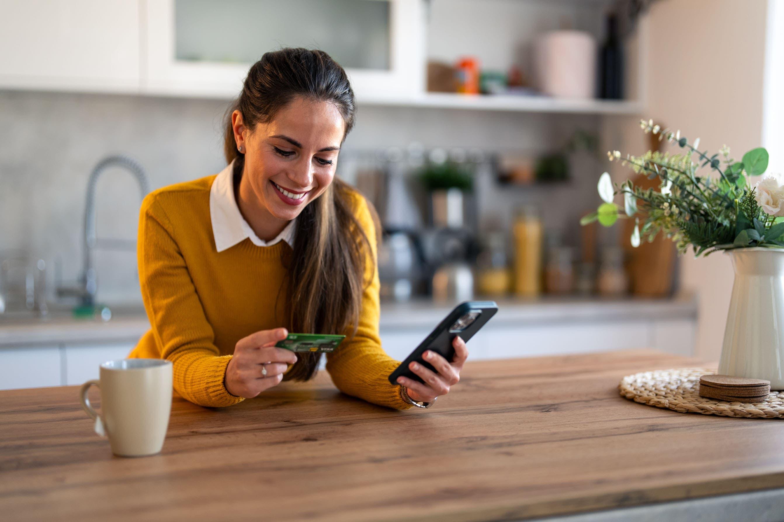Smart Spending Habits: Maximizing Your Digital Wallet